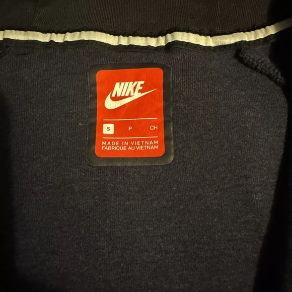 Nike Tech Navy Blue Full Zip Hoodie - Picture 2 of 5
